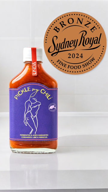 Linda: Habanero, Coriander, Hibiscus & Lime Hot Sauce (heat 7/10)